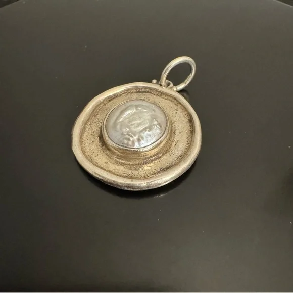 Vintage Baroni Sterling Silver Hat Charm Pendant – Mother of Pearl – 925 - Picture 1 of 4